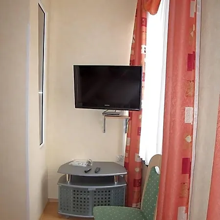 Sessellift Hotel *